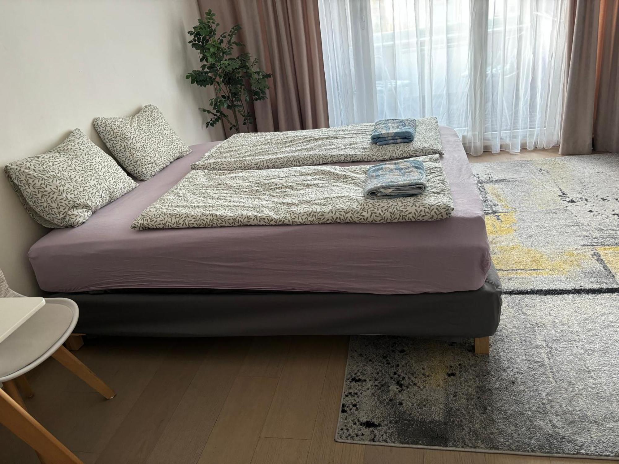 New, Beautiful Apt With Parking In Best Location! 브라티슬라바 외부 사진